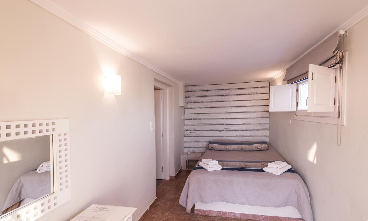 Villa Ilias Фиростефани Экстерьер фото